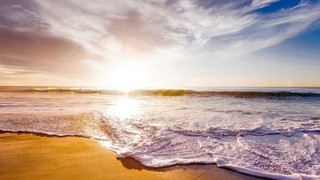 太陽光発電システムの設置費用相場は？費…