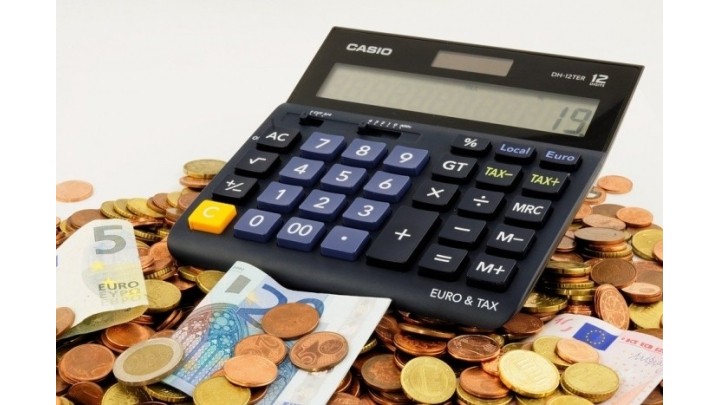 エコキュートの工事費込みの価格はいくら？？